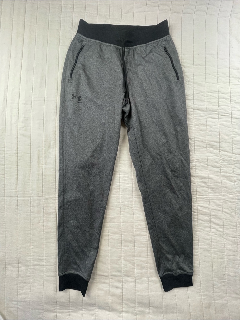 Under Armour Men's Gray Jogger Pants Medium